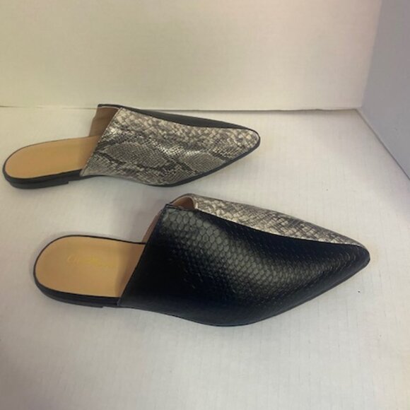 CicoMuin two-tone black and snakeskin pointed-toe mule flats, size 7 - Picture 4 of 5
